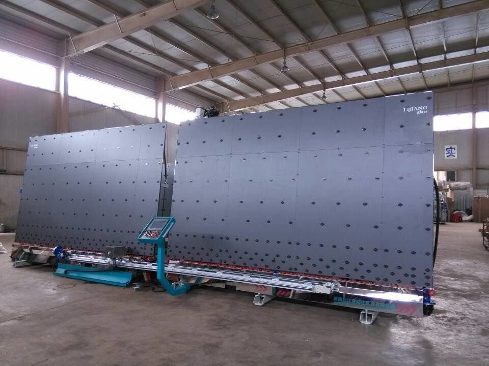 Linha de produção de vidro de isolamento vertical/servos motores de isolamento do robô 8 de vidro da selagem