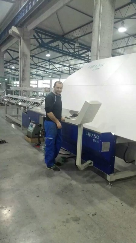 Máquina de dobra da barra do espaçador com 4 unidades de armazenamento diferentes do tamanho do espaçador