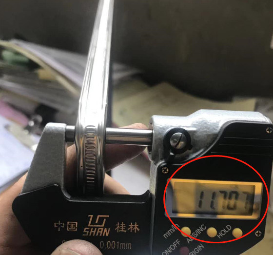 A cor personalizou a máquina de dobra exata do espaçador do ângulo ±0.5mm