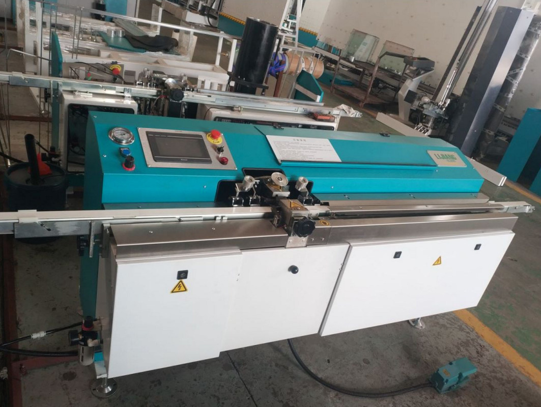 Máquina butílica do derretimento quente automático com o tambor butílico grande para a máquina de vidro dobro