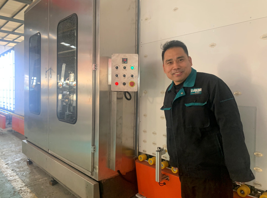 Linha de produção automática de isolamento horizontal da vitrificação dobro do vidro para o vidro dobro