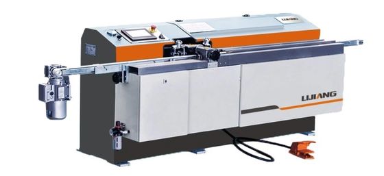 Nova máquina de extrusão de butil
